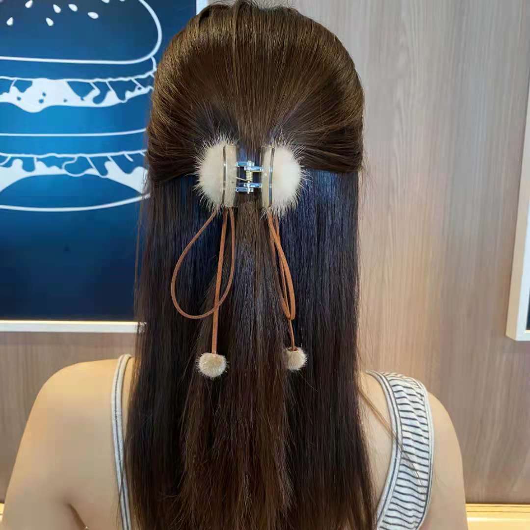 网红款流苏毛毛球抓夹发夹小马尾夹子后脑勺高扎发抓半扎发饰头饰高
