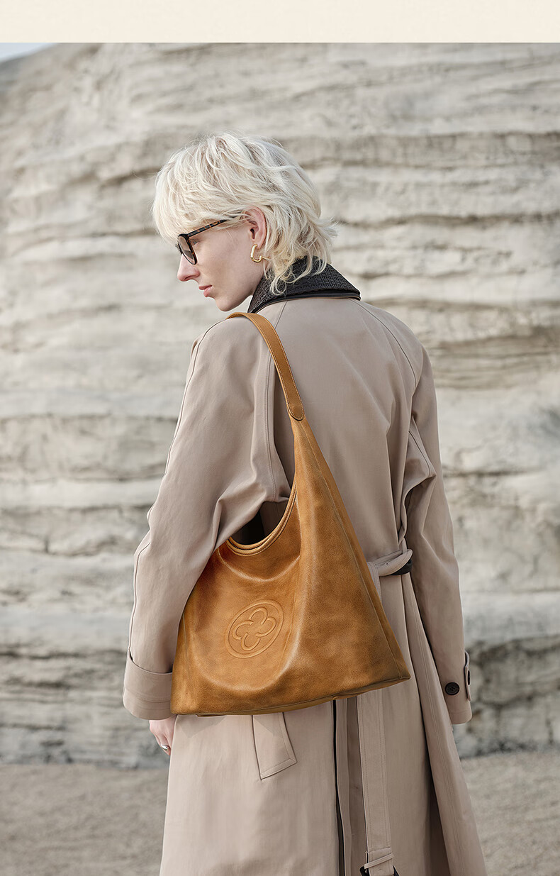 CASSILE [Celebrity Style] Cassile Tote Bag for Women, Vegetable-Tanned Leather, Large Capacity Hobo Bag, 520 Gift 10