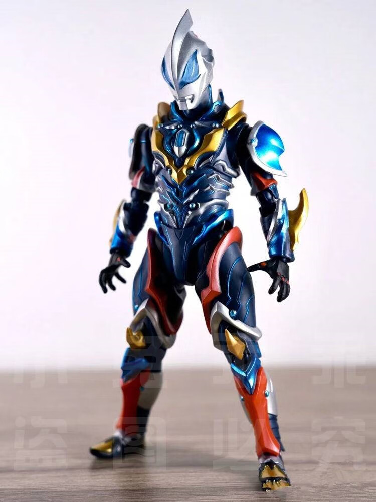 万代(bandai)同款shf奥特曼捷德银河初升关节可动人偶模型男孩男生