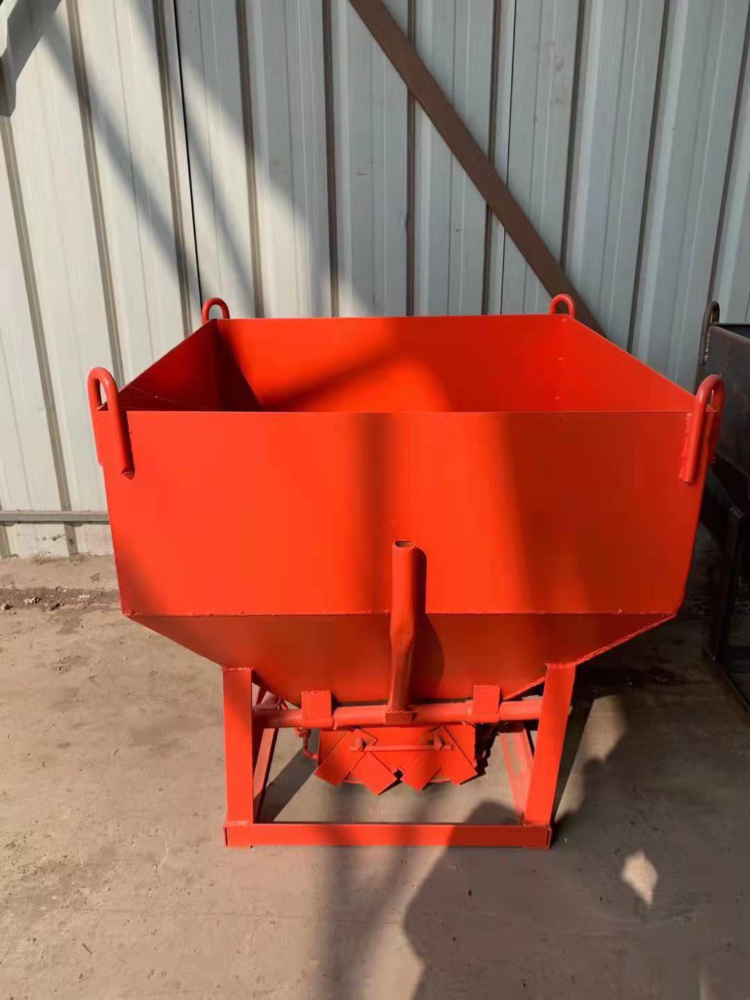 工地料斗混凝土料斗砖斗斜口下灰盘料斗圆口吊车塔机塔吊砂浆料斗 0.