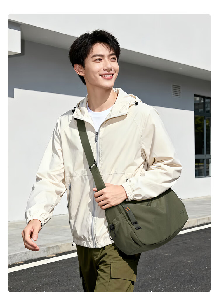 GOLF Women's Casual Single Shoulder Crossbody Bag Lightweight iPad Phone Bag Waterproof Outdoor Sports Backpack Earphone Bag 4