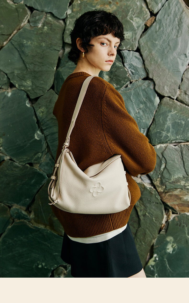 CASSILE Women's Handbag, Underarm Bag, Lambskin Commuter Light Luxury Hobo Bag, Light Luxury Tote Bag, 520 Gift 5