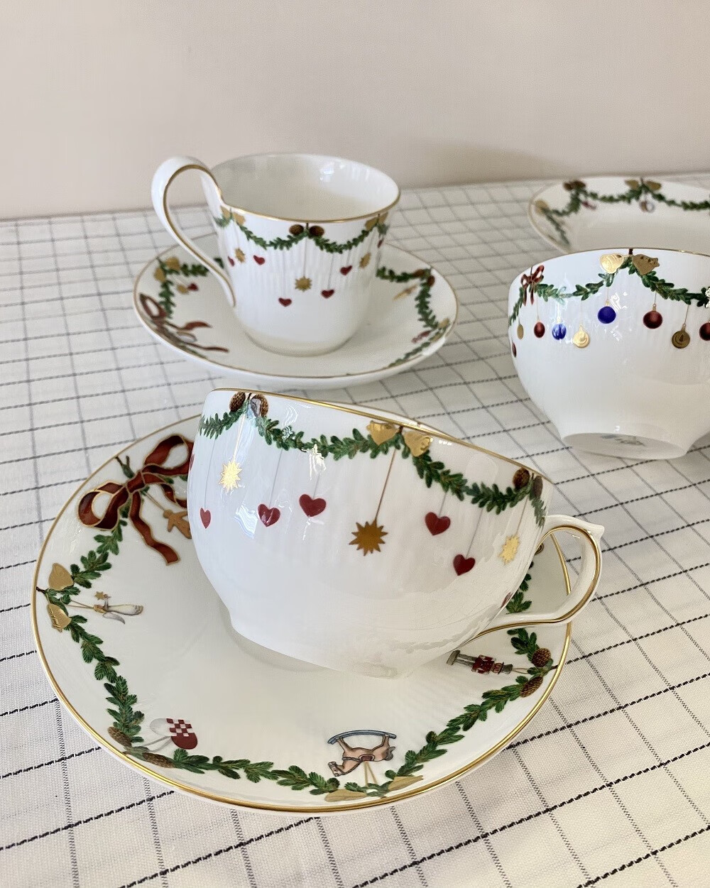 哥本哈根餐具哥本哈根royal copenhagen经典圣诞北欧餐具下午茶手绘