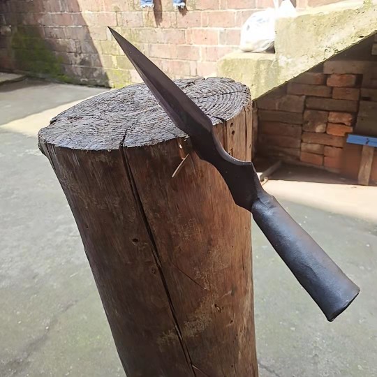 红缨枪 红缨矛弹簧钢手工锻打镖枪头镖投掷枪头霸王枪头红缨枪武术