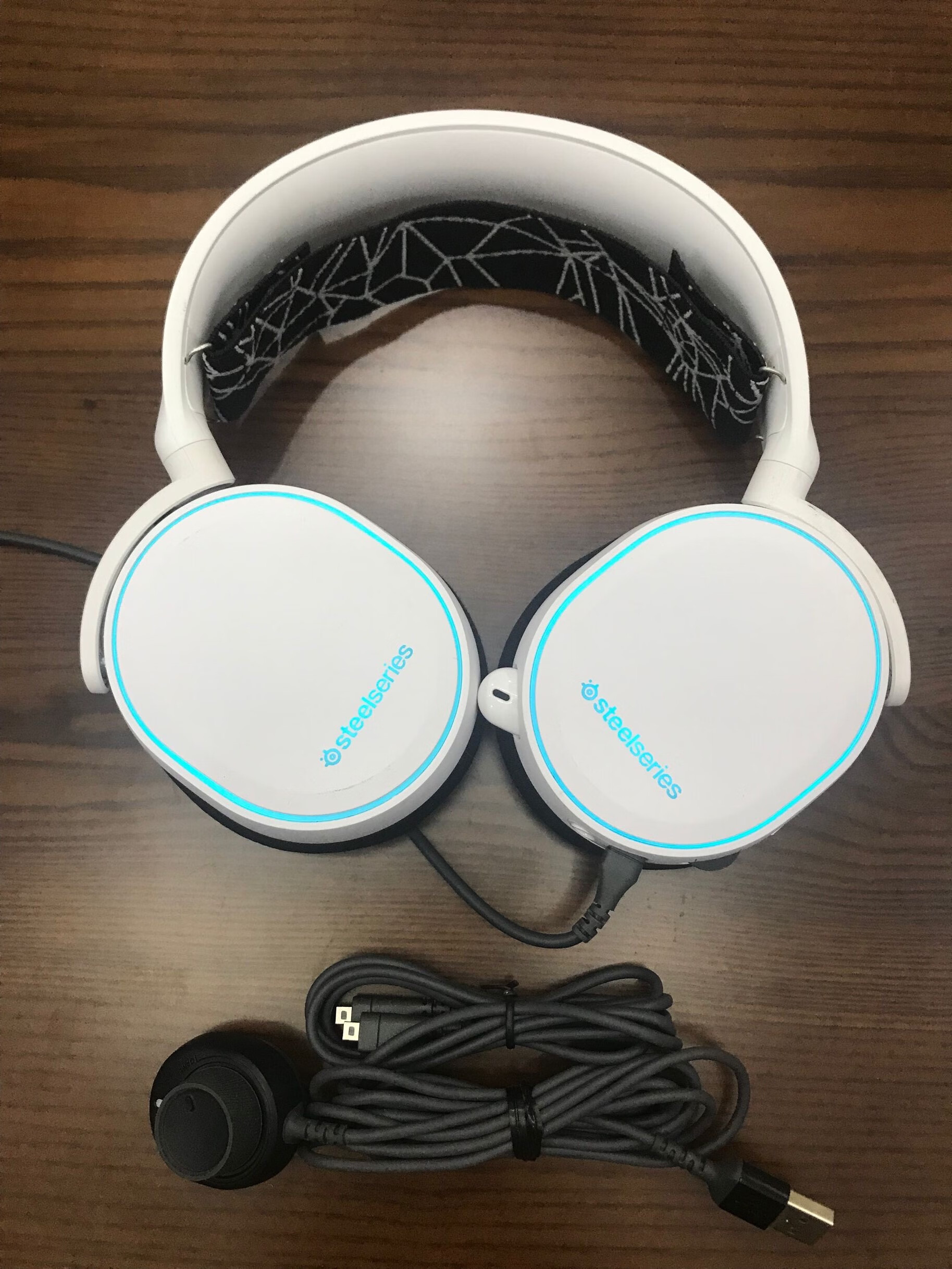 赛睿arctis 寒冰3 5 7 pro吃鸡 cf 头戴式电竞游戏耳机官方良品 寒冰7