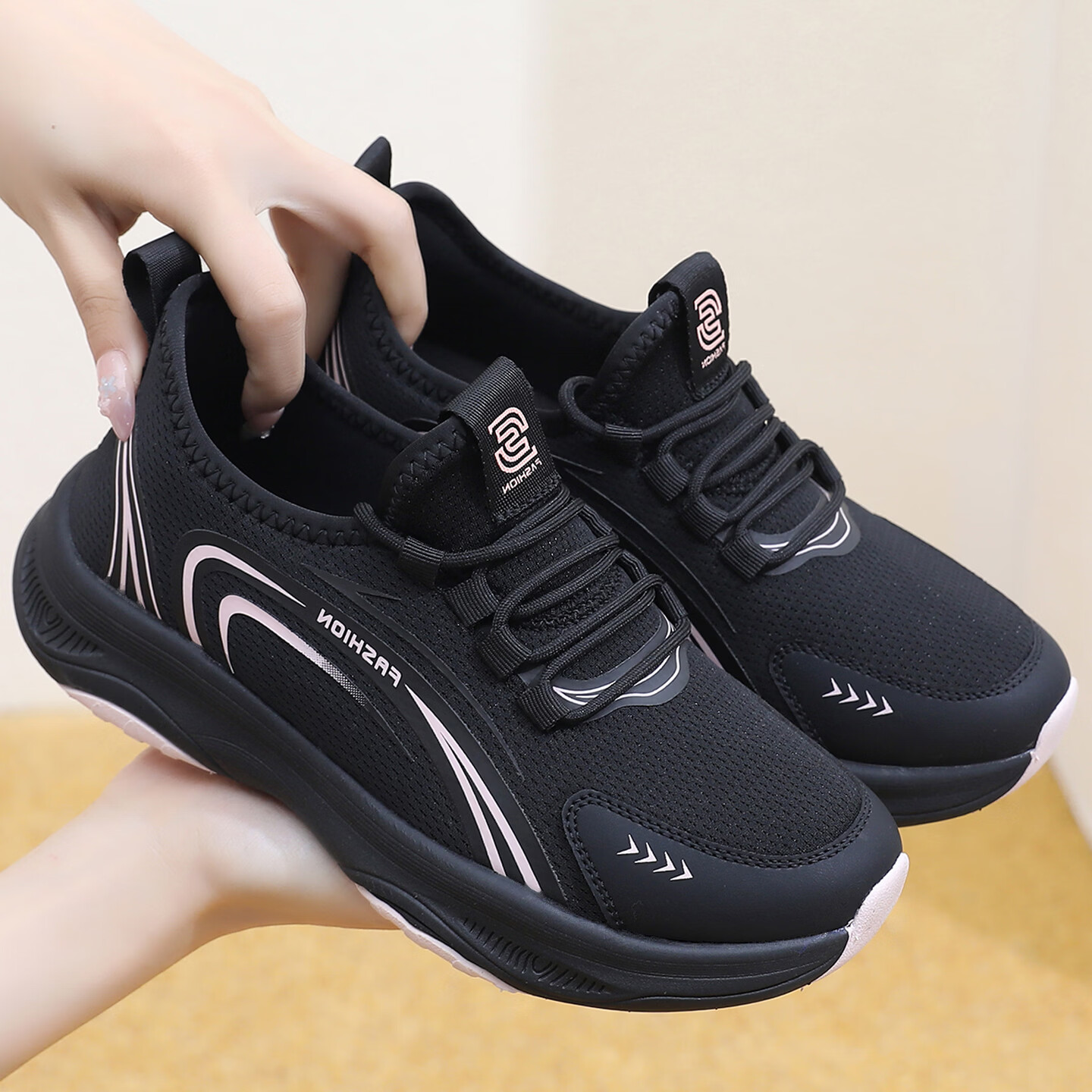 BURUIJING Old Beijing Cloth Shoes Women's Casual Soft Sole Comfortable Mom Sports Shoes 61166 Black Size 35 3