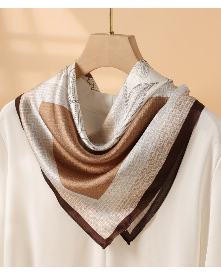 Hodo 100% Mulberry Silk Scarf for Women, Square Silk Shawl, Practical Gift for Loved Ones, Gift Box Packaging 17