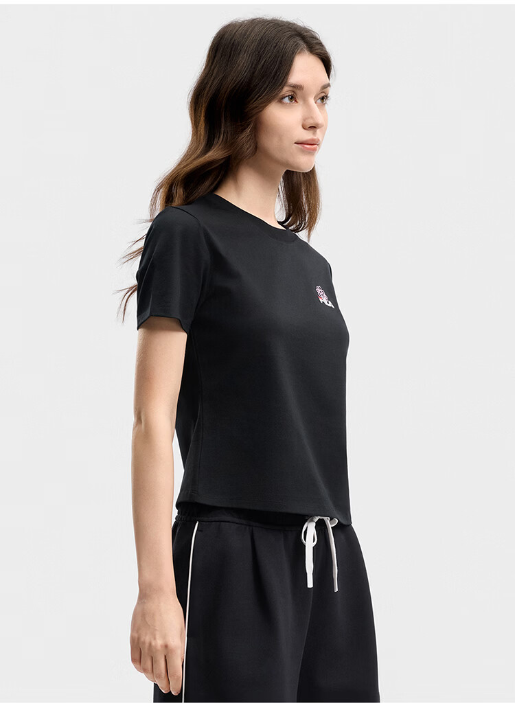 FILA Official Women's Knitted Short Sleeve Shirt 2026 Summer Casual Slim Fit Cool Cotton Cropped T-Shirt 47