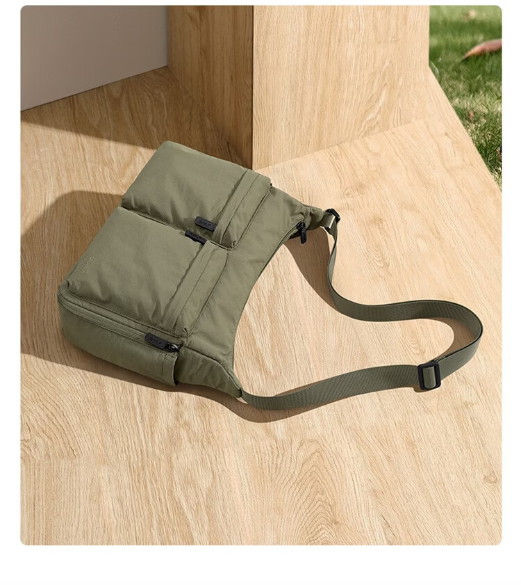 GOLF Crossbody Bag Women's Casual Shoulder Bag Unisex Phone iPad Waterproof Bag Women's Bag 38 Women's Day Gift 26