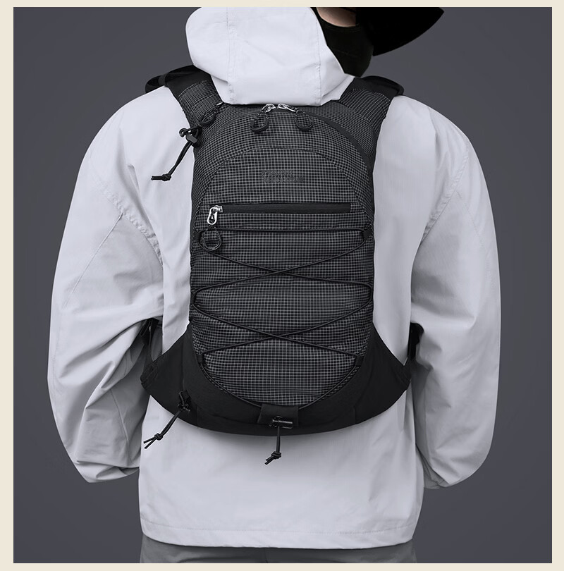 ALPINT MOUNTAIN Elmont Multifunctional Backpack Outdoor Sports Hiking Cycling Mountaineering Trail Running Backpack for Men 24