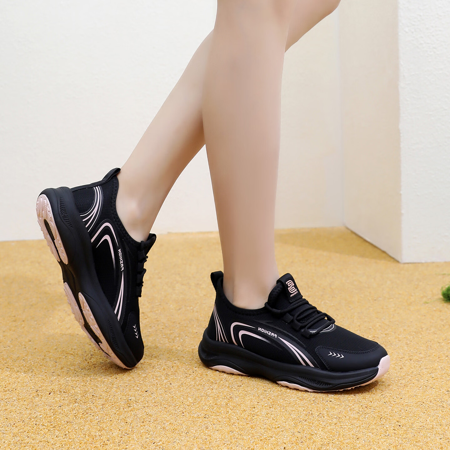 BURUIJING Old Beijing Cloth Shoes Women's Casual Soft Sole Comfortable Mom Sports Shoes 61166 Black Size 35 8