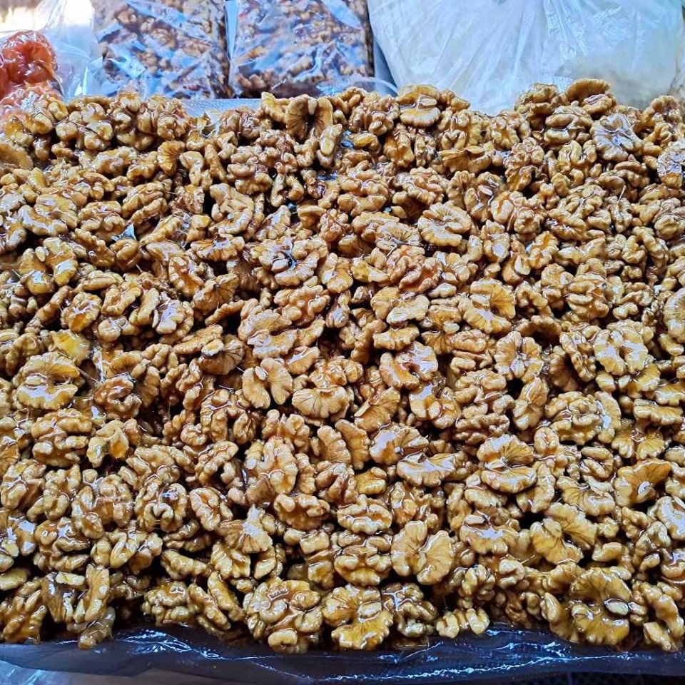 华海春云南特产纯手工制作核桃麦芽糖,核桃糖现做现卖零食 500克一斤