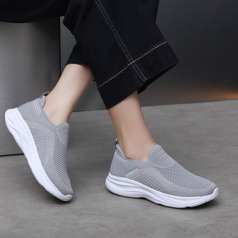 BURUIJING Spring Old Beijing Cloth Shoes Women's Slip-On Casual Shoes Mom Sports Shoes 61153 Gray Size 35 3