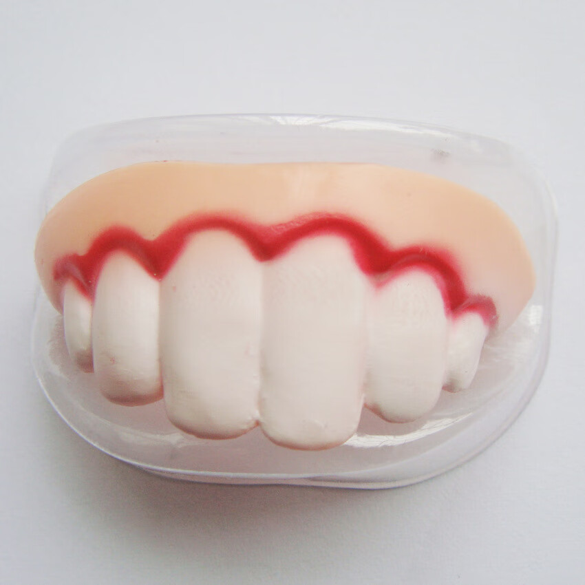 假牙套大龅牙 吸血鬼僵尸牙齿 儿童整人小玩具 新奇创意礼物 全套十款