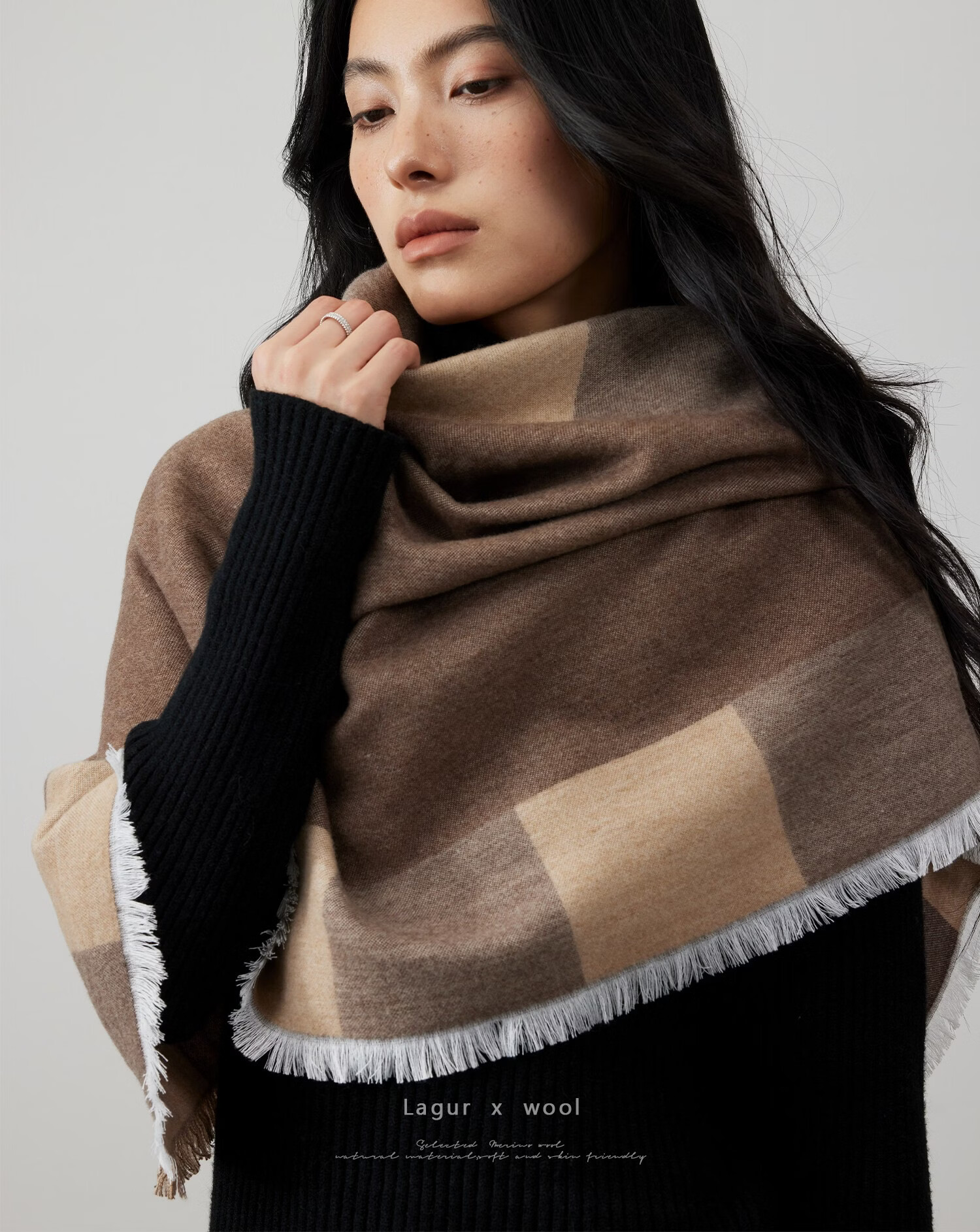 Lagur Blue Moment Tranquil Blue Fine Wool Triangle Scarf and Shawl Dual-Use Warmth Tranquil Blue 32