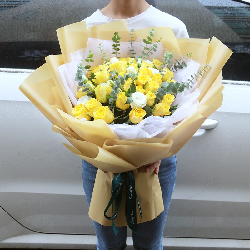 插画黄玫瑰鲜花速递祝福道歉花束全国花店同城送花19朵黄玫瑰韩式花束