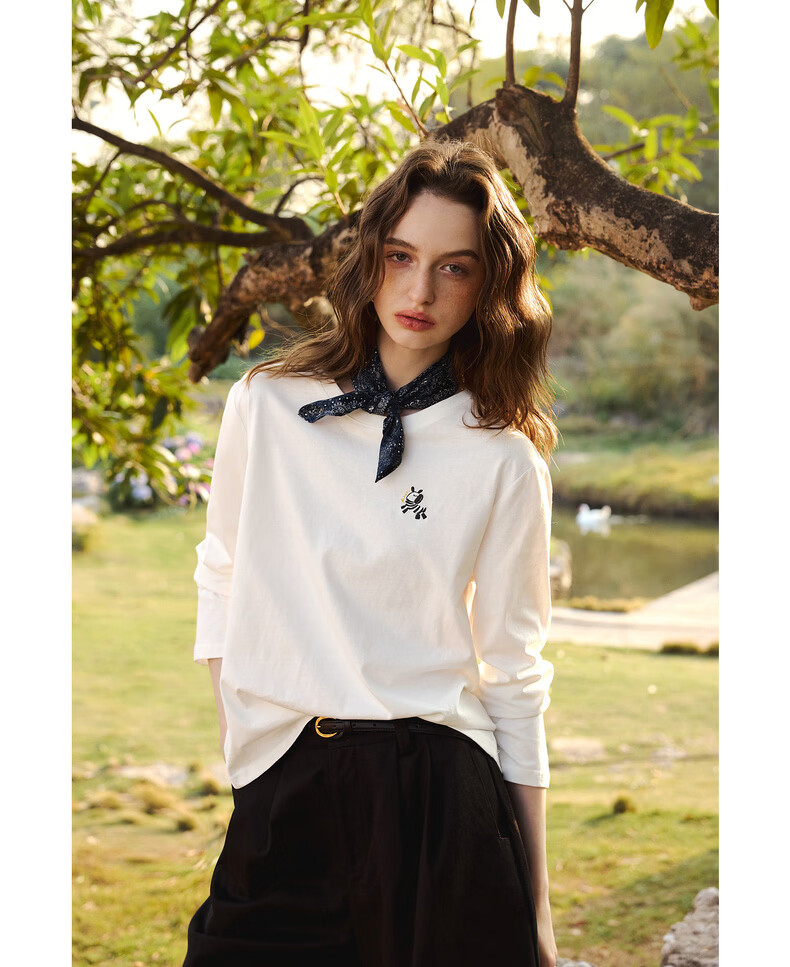 Olrain Simple Color-Block Pony Embroidery Casual Long Sleeve T-Shirt Women Spring Pure Cotton Crew Neck Top Off-White S 17