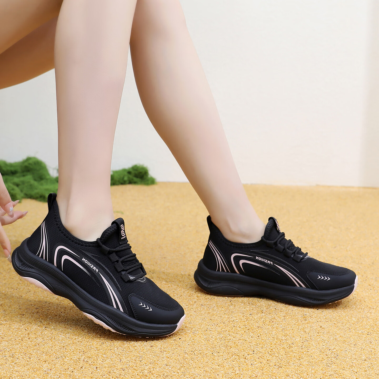 BURUIJING Old Beijing Cloth Shoes Women's Casual Soft Sole Comfortable Mom Sports Shoes 61166 Black Size 35 6