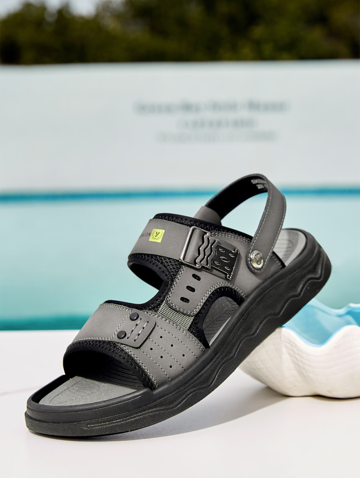 Eierkang Men's Outdoor Casual Dual-Purpose Beach Sandals Lightweight Water-Resistant Sandals 96678W Gray Size 40 6