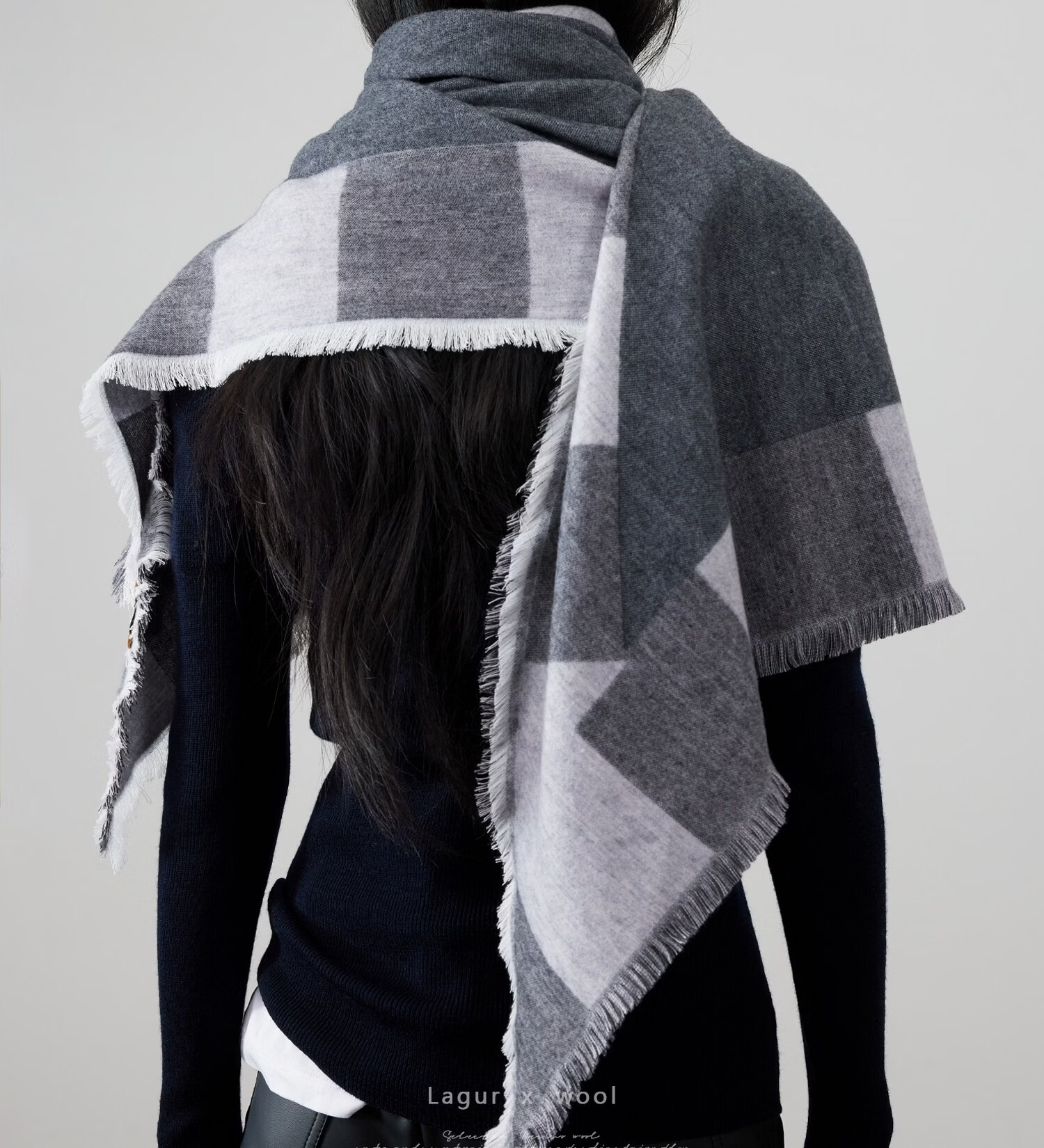 Lagur Blue Moment Tranquil Blue Fine Wool Triangle Scarf and Shawl Dual-Use Warmth Tranquil Blue 36