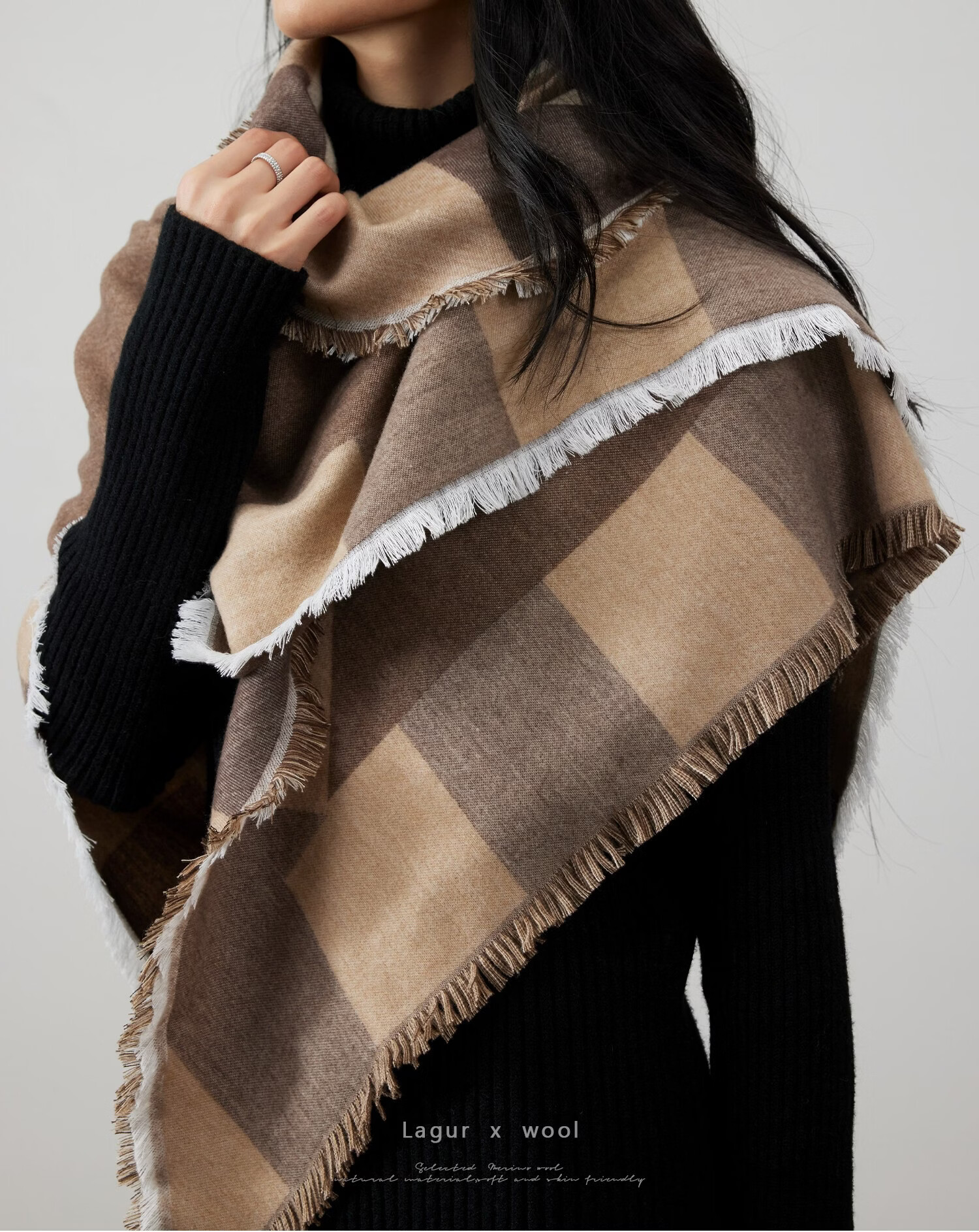 Lagur Blue Moment Tranquil Blue Fine Wool Triangle Scarf and Shawl Dual-Use Warmth Tranquil Blue 25