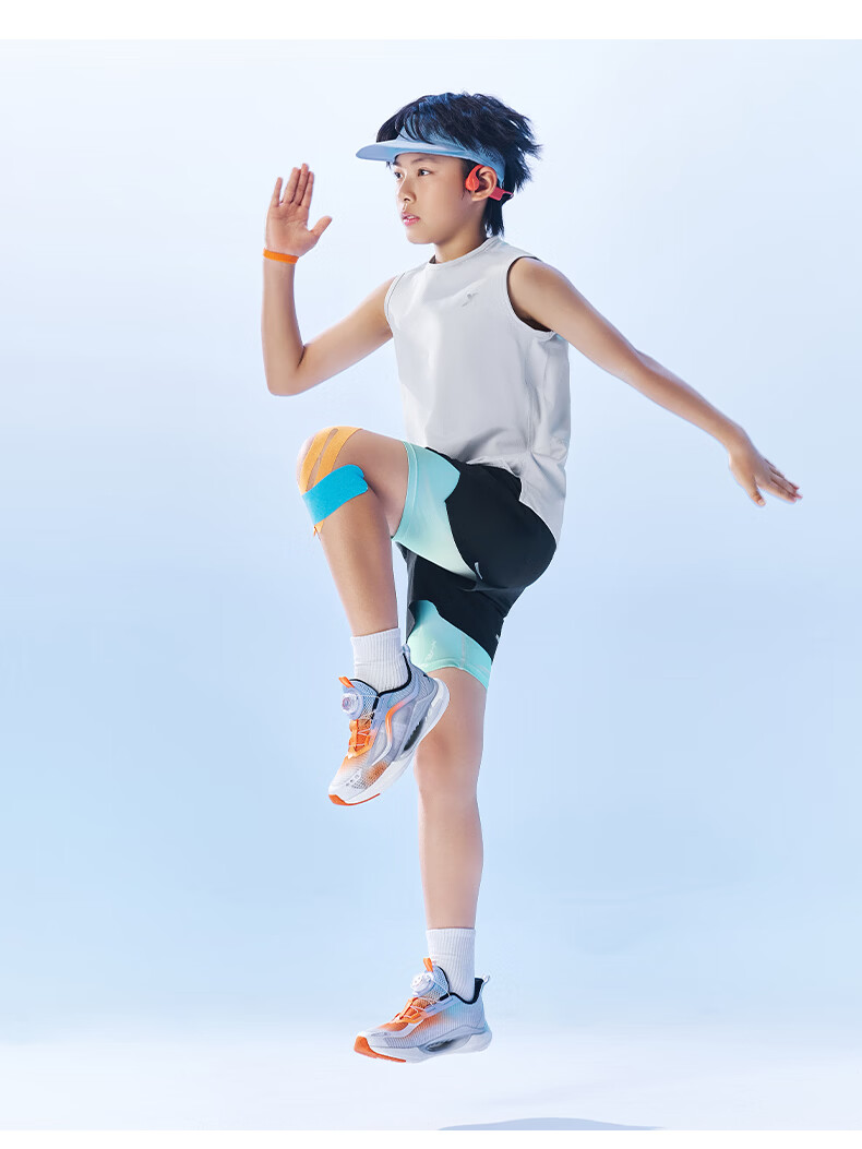 XTEP Youth Hydrogen Wind 9.0 Boys' Dial Running Shoes Sports Shoes Classic White/Super Green/Sea Blue Size 40 20