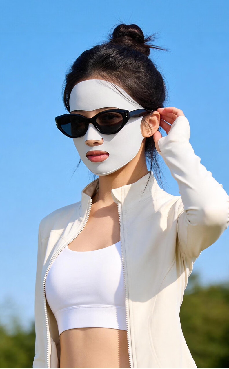 GOLOVEJOY Full Face Sunscreen Mask for Women UV Protection Summer Face Bikini Running Cycling Mouth and Nose Cover 15