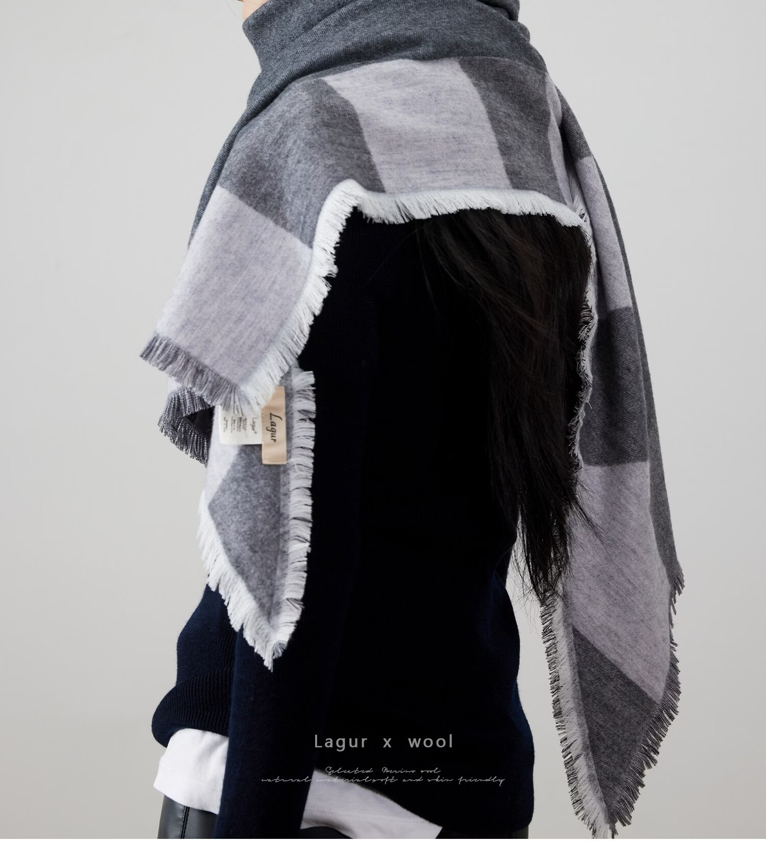 Lagur Blue Moment Tranquil Blue Fine Wool Triangle Scarf and Shawl Dual-Use Warmth Tranquil Blue 44