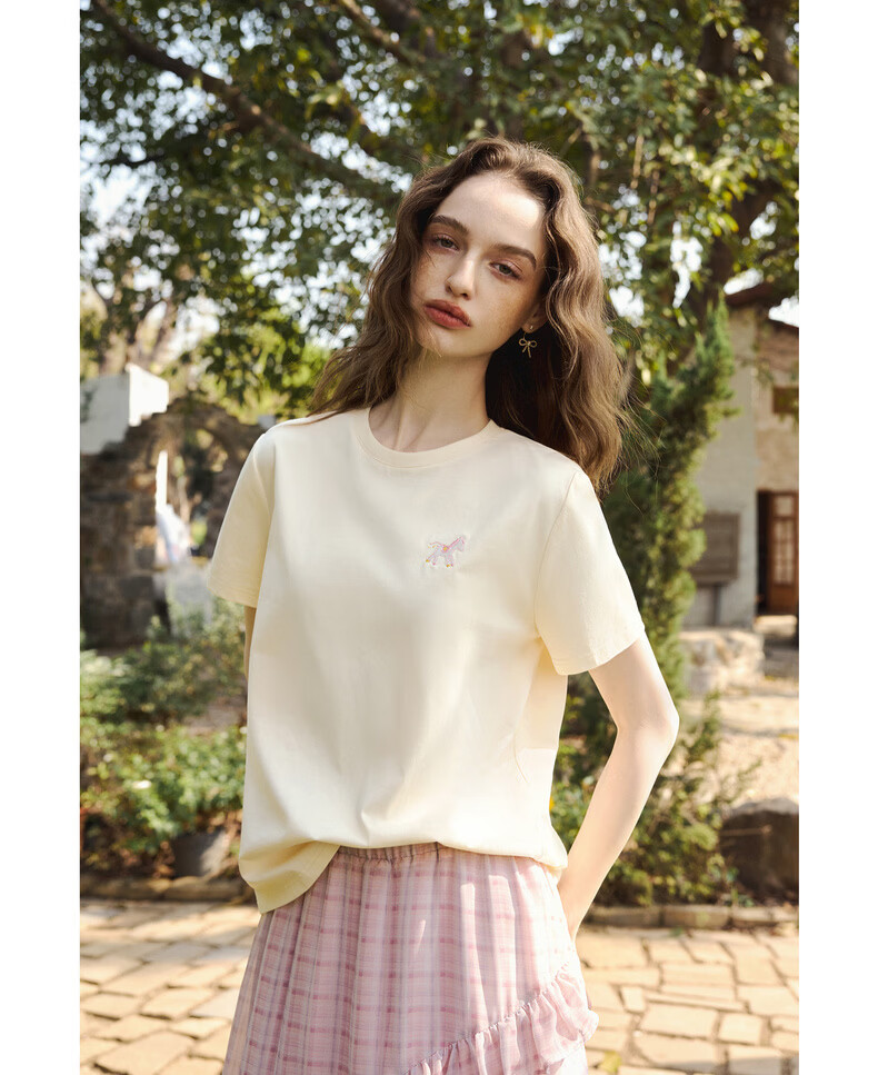 Olrain Eurier Casual Commuter Pony Embroidery Back Print Short Sleeve T-Shirt Women's Summer Top Beige M 19