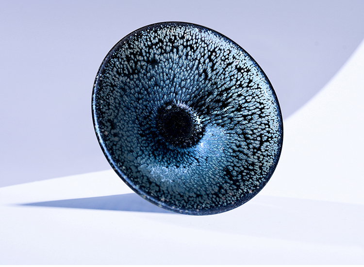 宋邑丨周游黑底银斑纯手工建盏建窑阳油滴原矿原釉铁胎中式复古撇口