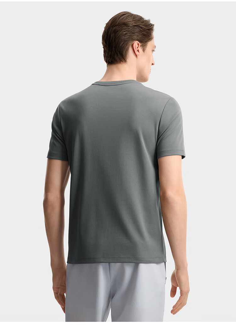 FILA Official Men's Knitted Short Sleeve Shirt 2026 Summer Casual Basic Black Crew Neck T-Shirt 11