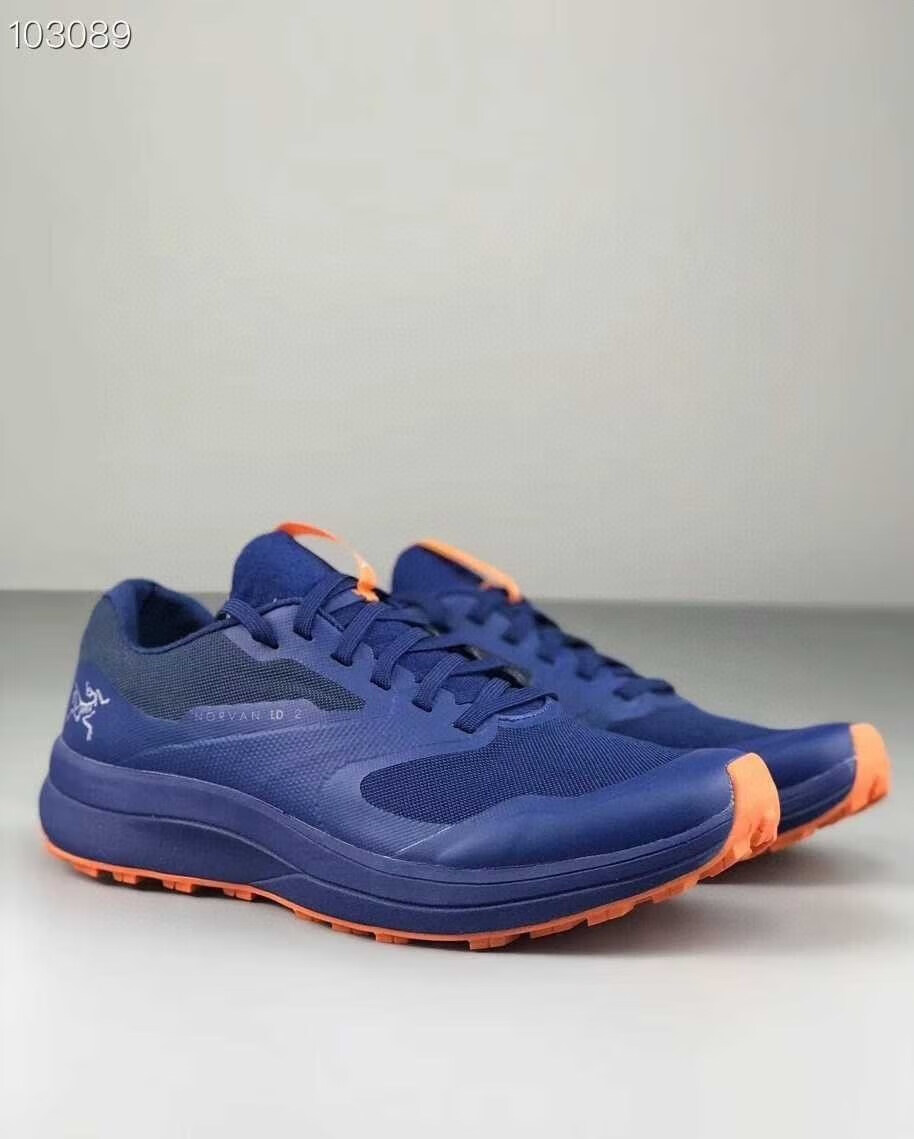 夏款始祖鸟男鞋户外登山越野跑鞋轻便防水透气v橡胶底休闲运动鞋 防水