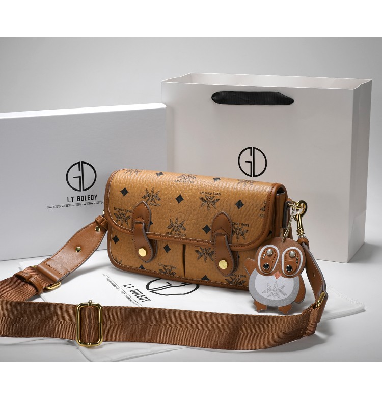 2022新款香港itgdledy包真皮包女潮感老花邮差包斜挎包 黑色 香港品牌