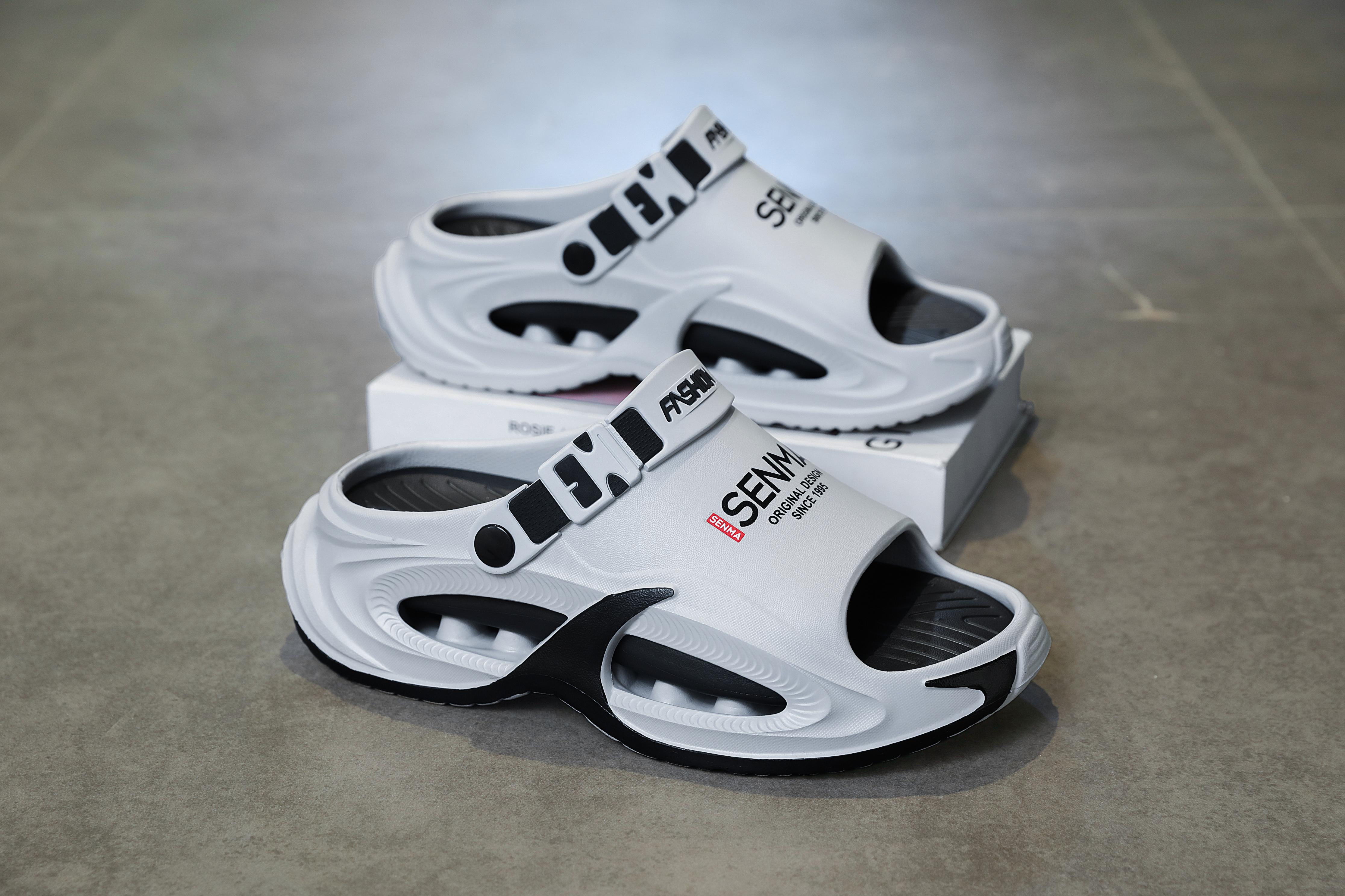 Senma Men's Summer Slippers Outdoor Non-Slip Thick Sole Large Size Beach Sandals White 38-39 2