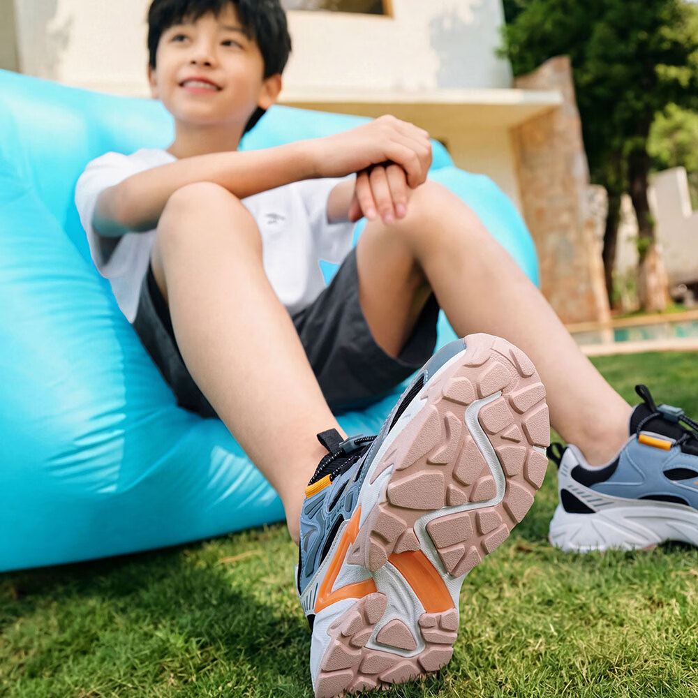 Anta Kids Boys Sandals 2026 Summer Outdoor Breathable Non-slip Water Shoes Frame Shoes A12626976 36