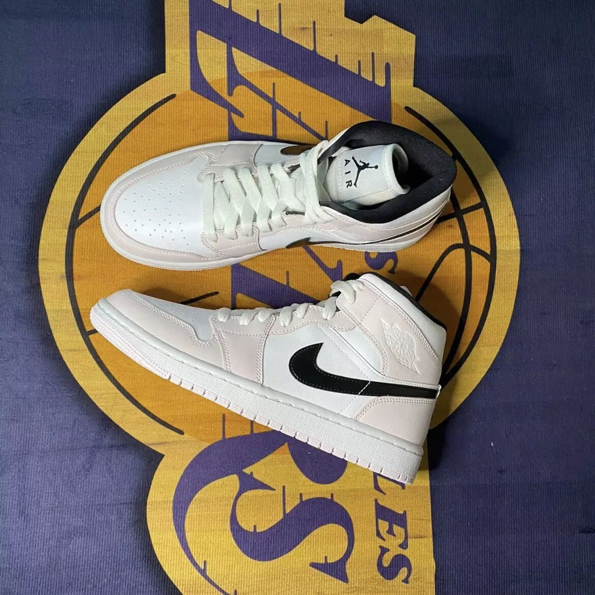 耐克(nike) 乔1紫罗兰 玫瑰粉 男女同款 休闲运动耐磨篮球鞋 aj1玫瑰