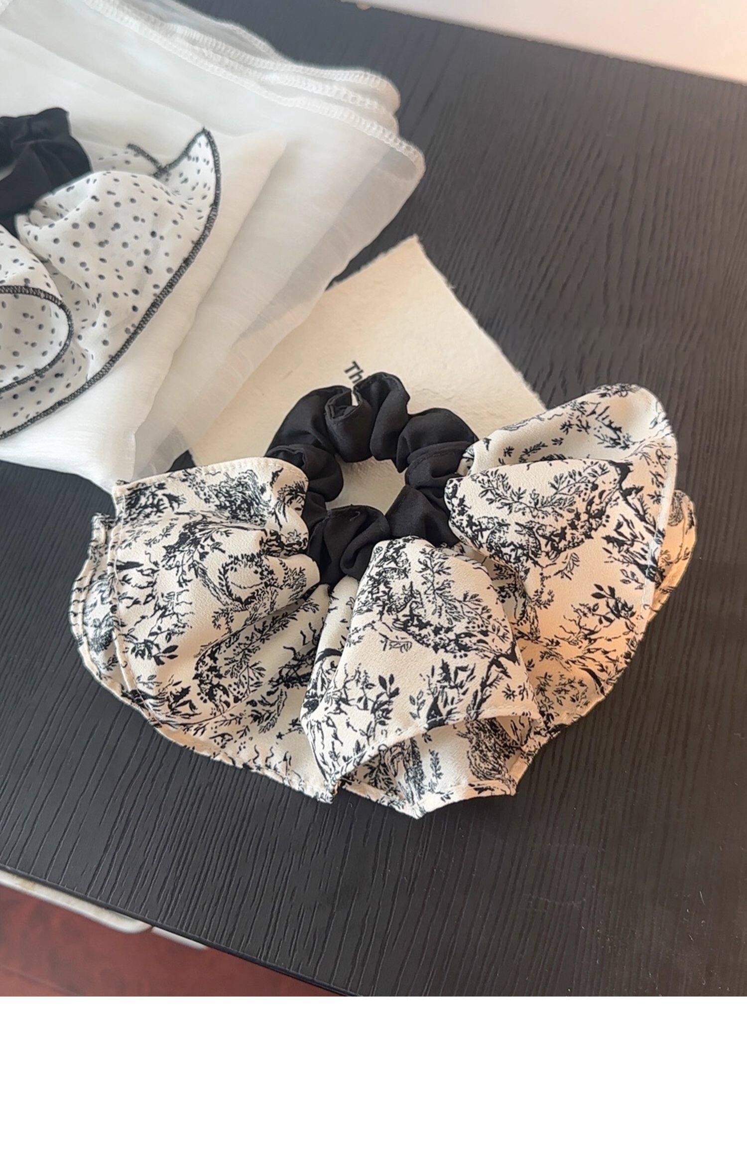 Dijing Large Intestine Hair Tie Women's High-End Light Luxury 2026 New Hair Rope Elastic Band Hair Tie Gentle on Hair Practical 9