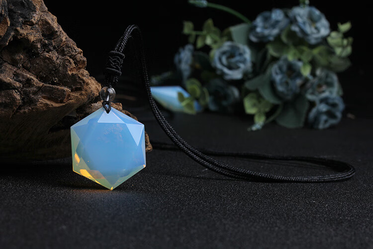 【新品】灵摆能量石吊坠 蛋白石刻面灵摆大卫星六芒星吊坠项坠男款
