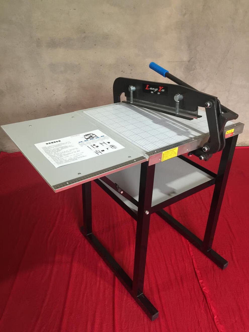 手动裁布机裁切机锯齿裁样机断布机皮革裁断机样卡布样机 电动600型