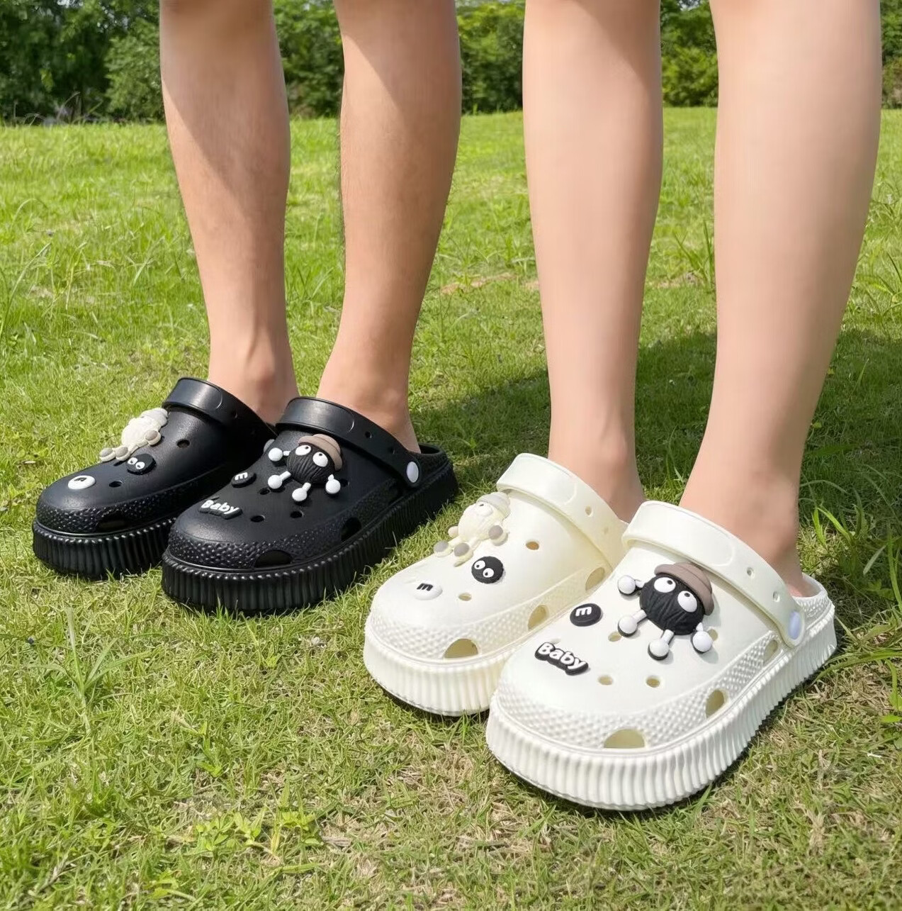 ABFE Couples Summer Clog Sandals Unisex Closed-Toe Slippers Non-Slip DIY Odor-Resistant Outdoor Beach Sandals White Size 42-43 1