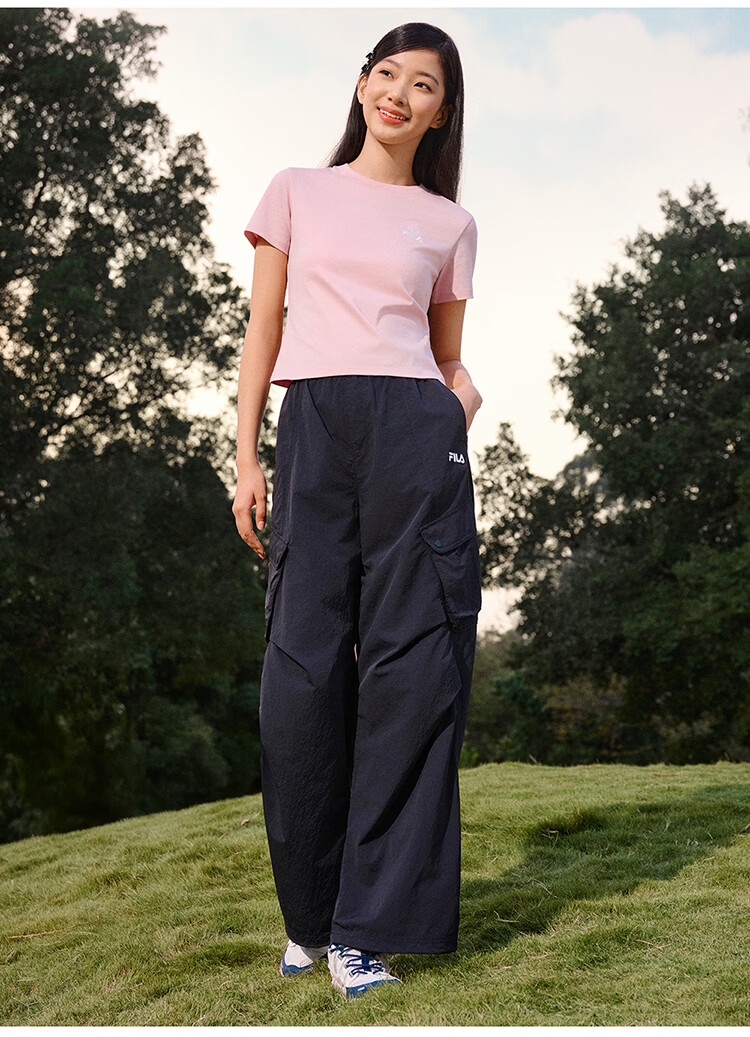 FILA Official Women's Woven Long Pants 2026 Summer New Loose Fit Sun Protection Cooling Cargo Pants 8