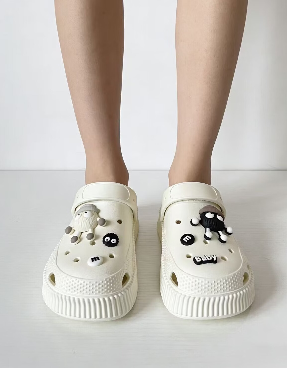 ABFE Couples Summer Clog Sandals Unisex Closed-Toe Slippers Non-Slip DIY Odor-Resistant Outdoor Beach Sandals White Size 42-43 7