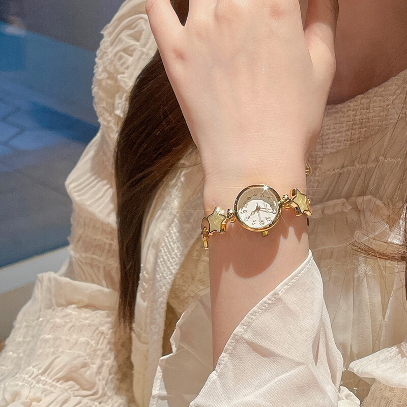 Disney Princess Luxury Star and Moon Series Niche High-End Women's Quartz Watch Gift for Girlfriend and Best Friend Birthday 4