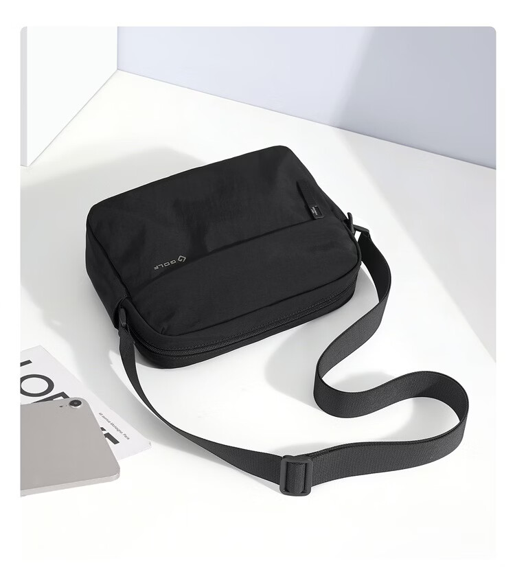 GOLF Casual Crossbody Bag Unisex Lightweight Outdoor Sports Cycling Shoulder Bag Commuter iPad Tablet Small Square Bag 29