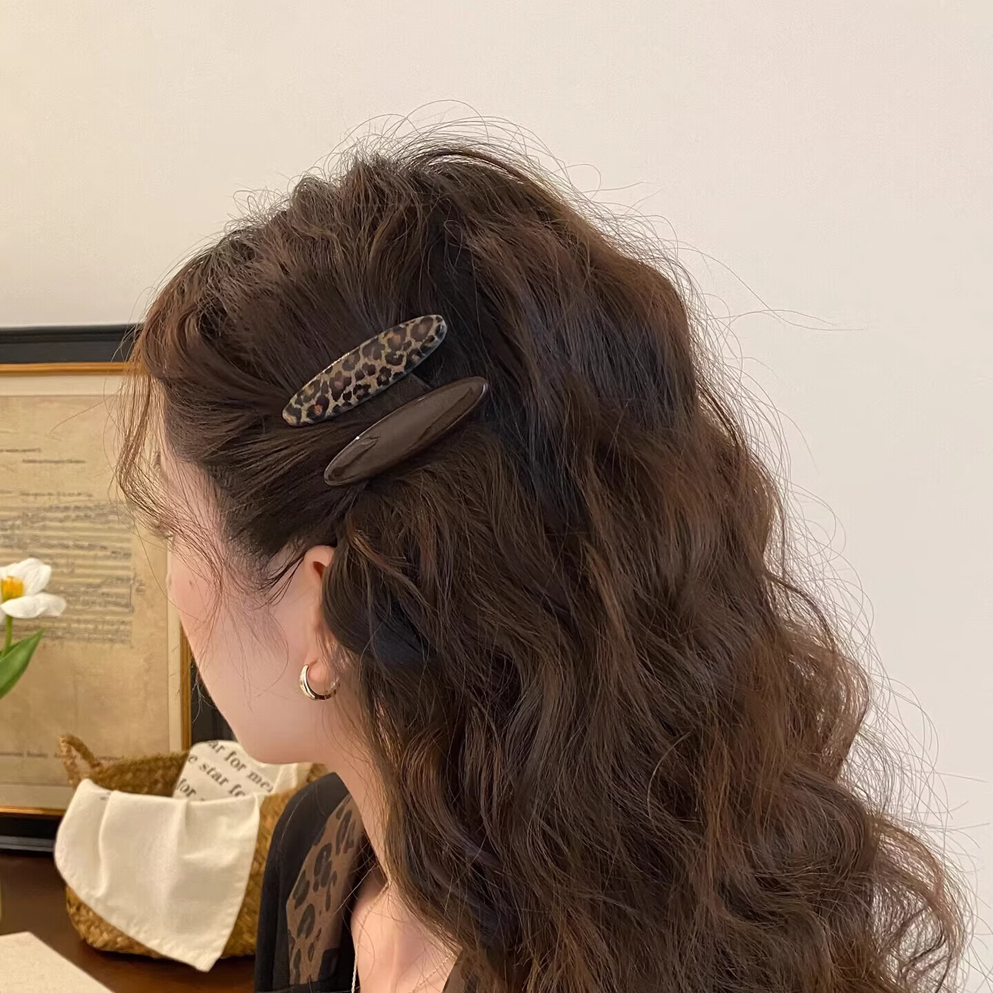 Jinglei Brown Leopard Print Hair Clip for Women Front Side Clip Straight Hairpin 2026 New High-End Bangs Hair Accessory 8