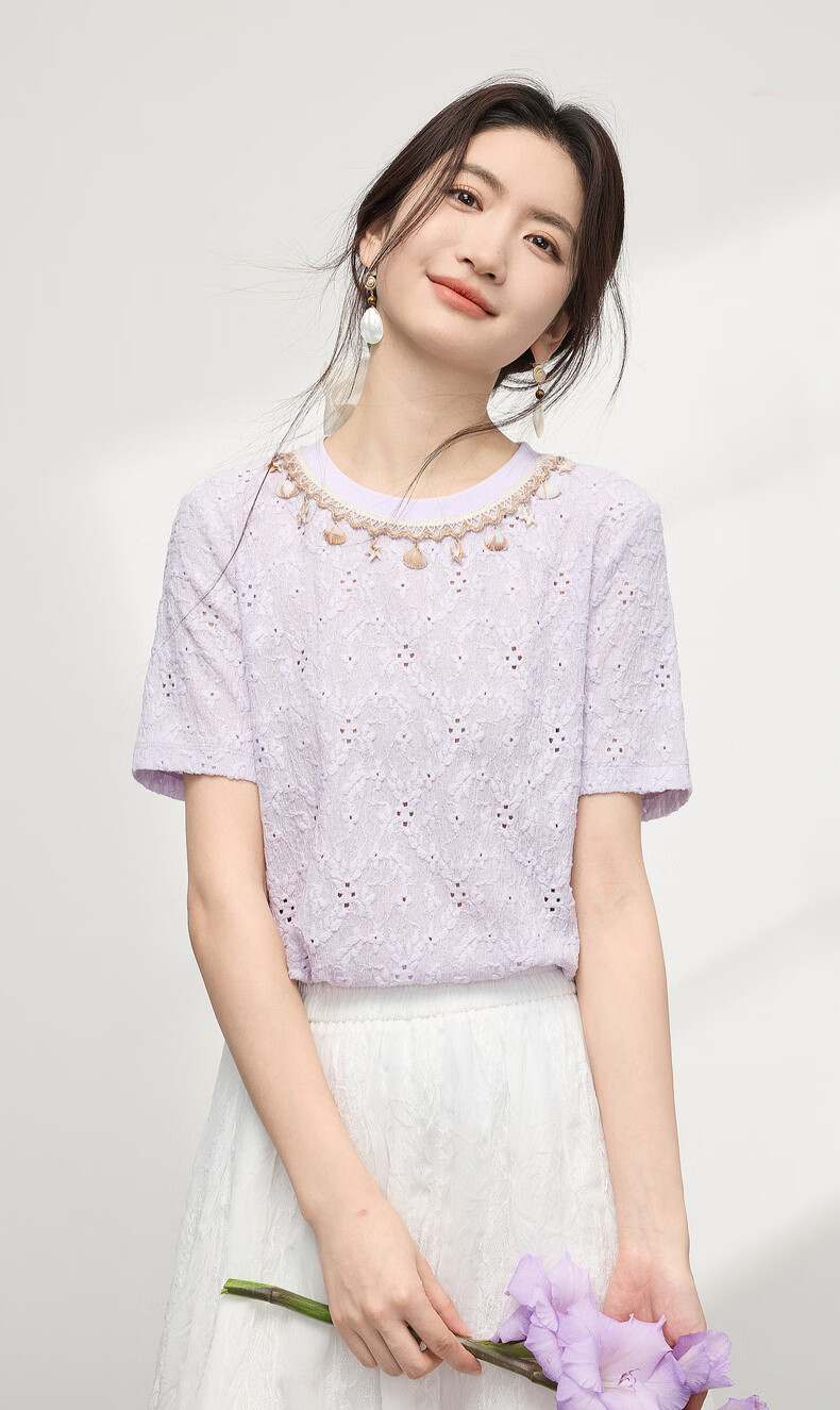 Sllsky Bohemian Heavywork Hollow-out Short Sleeve T-shirt Women Summer 2026 New Elegant Shell Strap Crew Neck Top 2