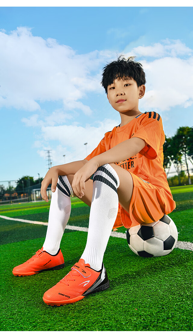 DEERWAY Kids Soccer Shoes Studded Cleats for Boys and Girls Ages 6-12 Non-slip Durable Training and Match Shoes Coral Orange Size 36 31