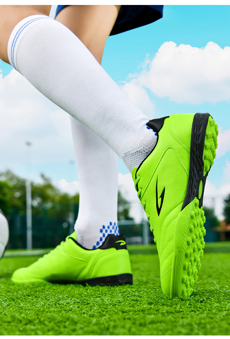 Delhui Football Shoes TF Turf Studs Unisex Youth Adult Non-Slip Wear-Resistant Soccer Cleats White Black Size 38 22