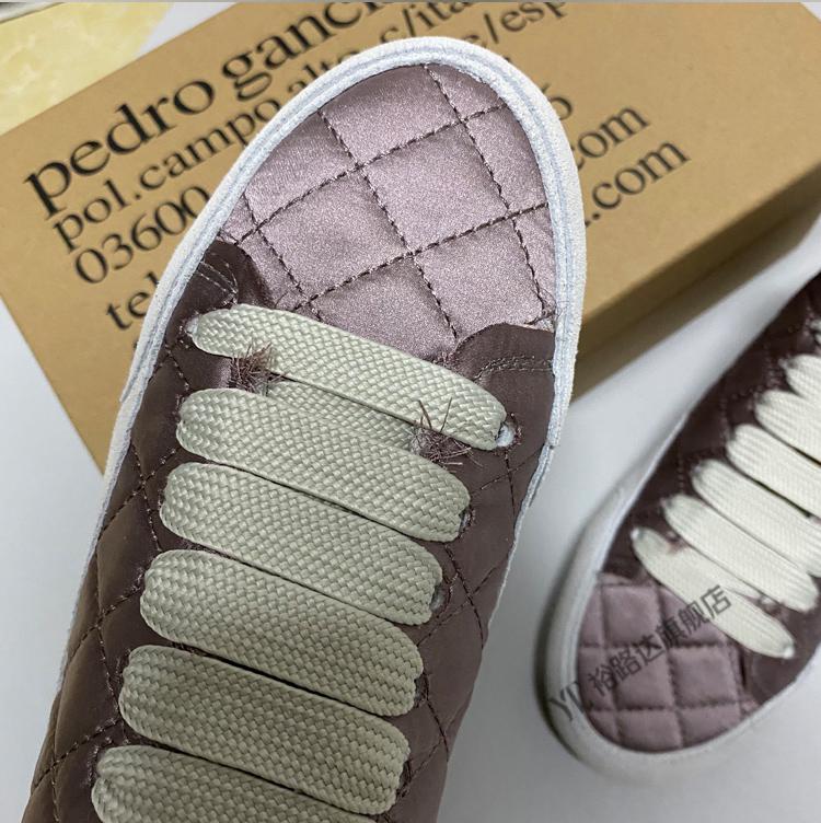 西班牙小众pedro garcia菱格真丝绸缎小白鞋女大码平底休闲鞋 白色 35