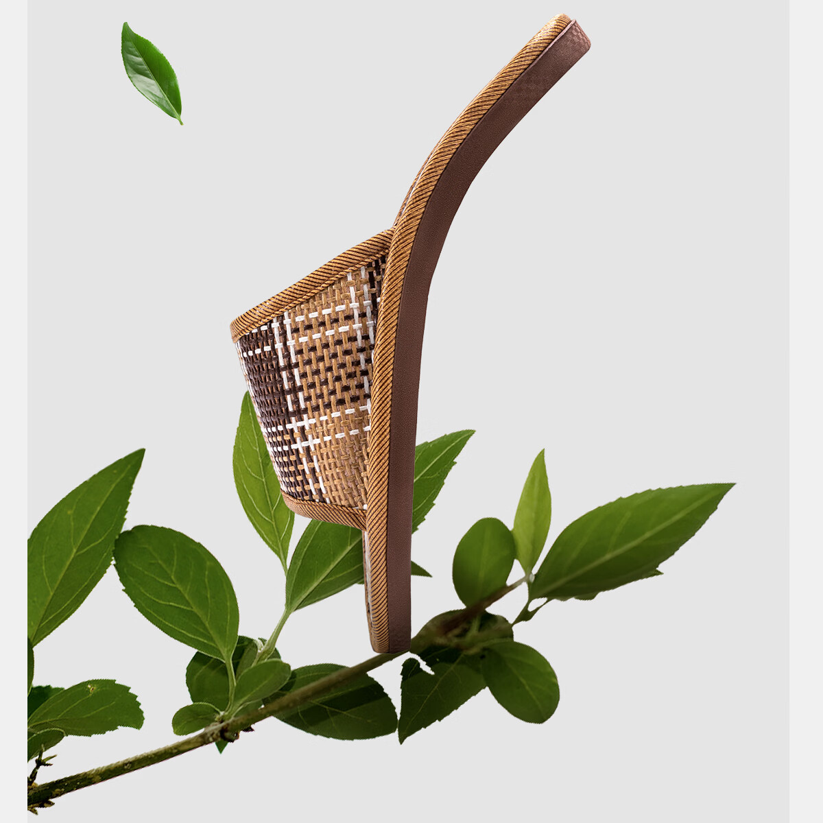 Runrou Bamboo Woven Rattan Grass Slippers Men Summer 2026 New Indoor Home Soft Sole Non-Slip Floor Cool Slippers Men 7